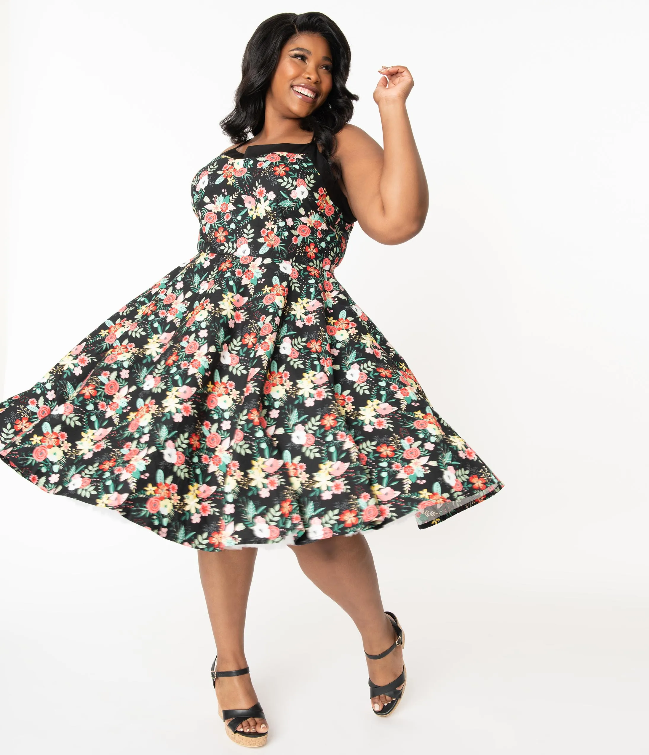 Plus Size 1950s Black & Happy Floral Print Elena Swing Dress